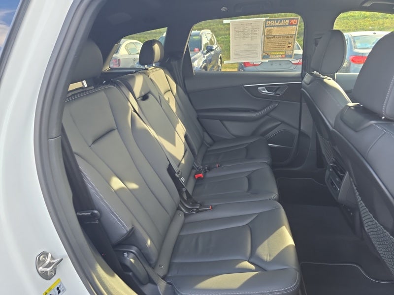 2025 Audi Q7 Premium Plus