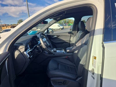 2025 Audi Q7 Premium Plus